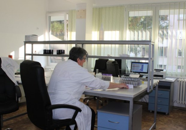 Obnovljeni laboratorij u DZ Doboj 2 - crop