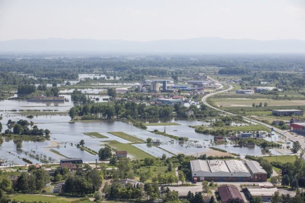 B Majske poplave iz 2014. godine zahvatile su i Orašje.