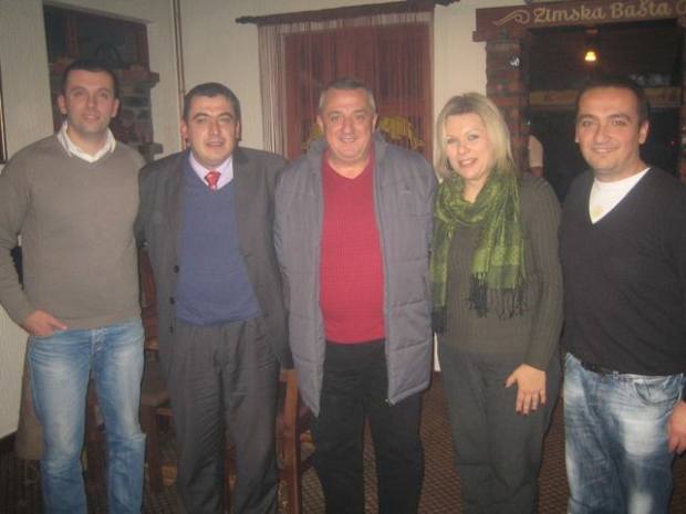 Aleksandar Kolunija, Slađan Jeremić, Esad Bajrić, Žana Joksimović i Dejan Kondić nakon utakmice Modriča Maxima - Crvena zvezda