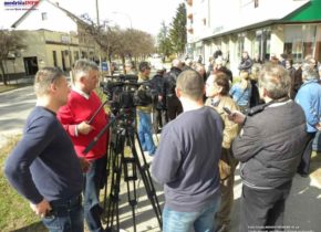 2017-02-28 PROTEST UDRUŽENJA ZA ZAŠTITU ŽIRANATA BIH U MODRIČI (19)