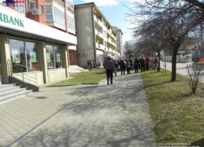 2017-02-28 PROTEST UDRUŽENJA ZA ZAŠTITU ŽIRANATA BIH U MODRIČI (2)