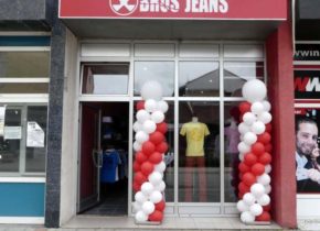 Prvi butik u Modriči sa originalnim BROS JEANS artiklima (2)
