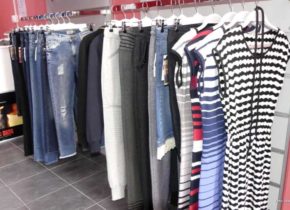 Prvi butik u Modriči sa originalnim BROS JEANS artiklima (6)